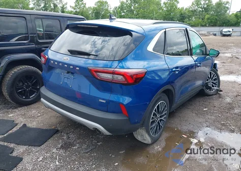 2023 Ford Escape Phev z USA, uszkodzony, nr VIN 1FMCU0E16PUA29522
